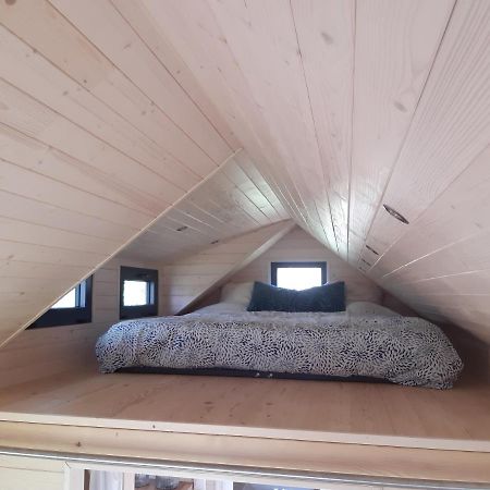 Micro Maison Bois / Tiny House Au Calme Крест Экстерьер фото
